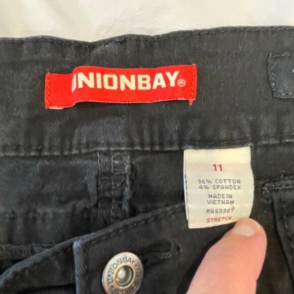 Unionbay, Black skinny jeans, size 11 - Picture 6 of 9